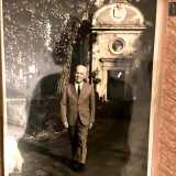 Il figlio Vincenzo invece, colui che acquist� la villa nel 1934, fu un celebre chirurgo e personaggio di spicco della cultura barese. Fond�, con altri intellettuali, l�Accademia di Studi Superiori Phoenix e diresse la rivista medica Puglia Sanitaria